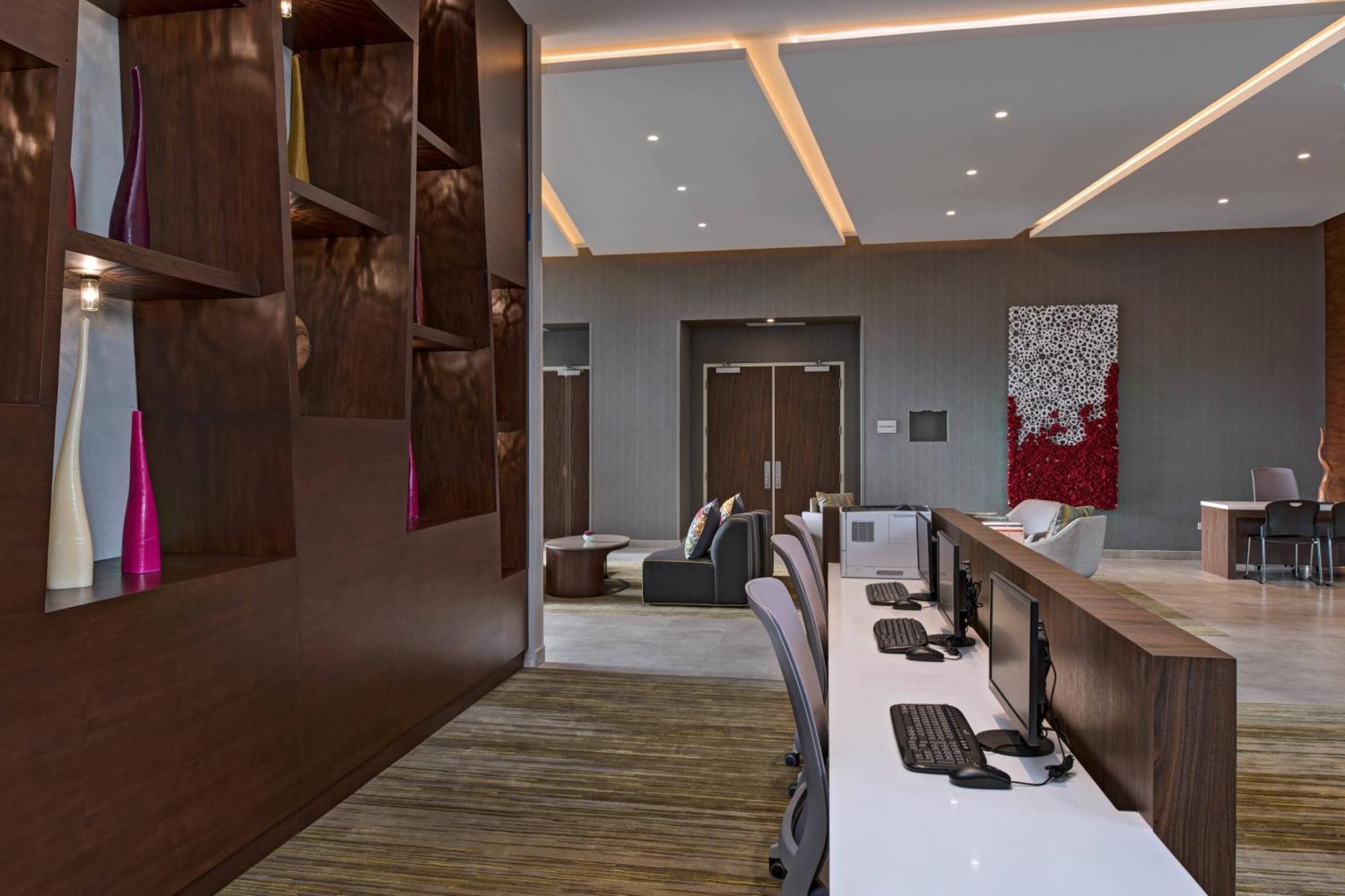 Courtyard By Marriott Guatemala-Stad Buitenkant foto