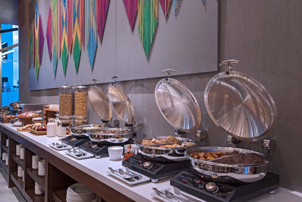 Courtyard By Marriott Guatemala-Stad Buitenkant foto