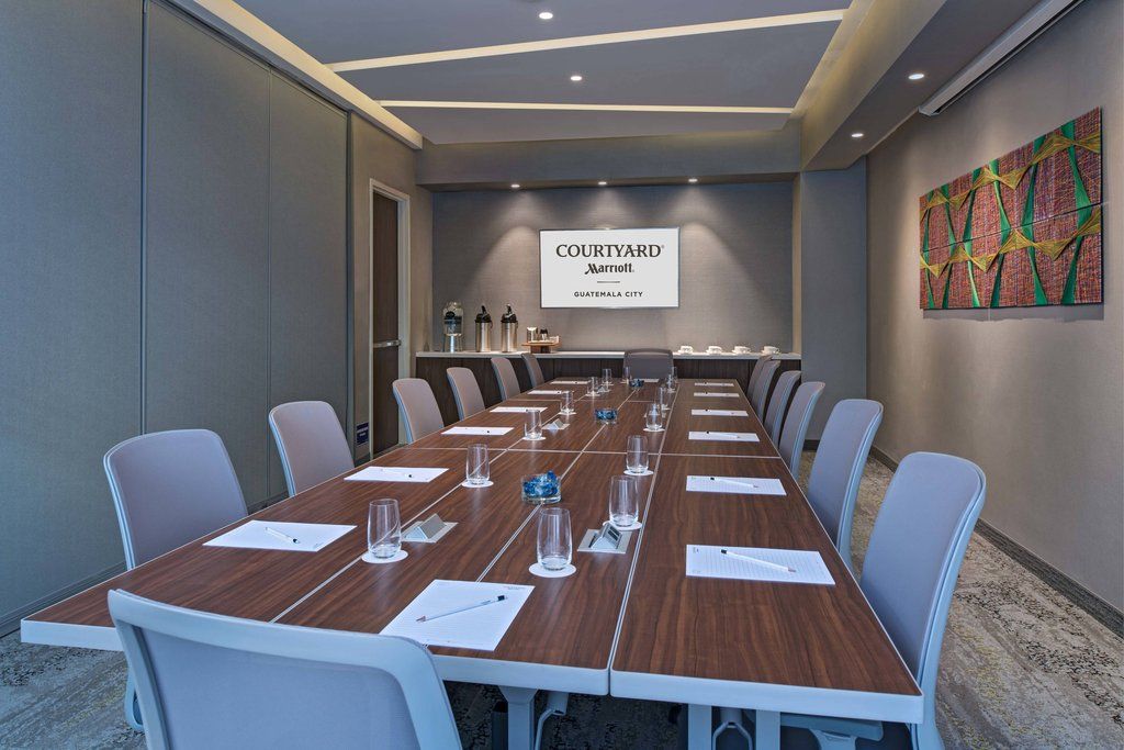 Courtyard By Marriott Guatemala-Stad Buitenkant foto